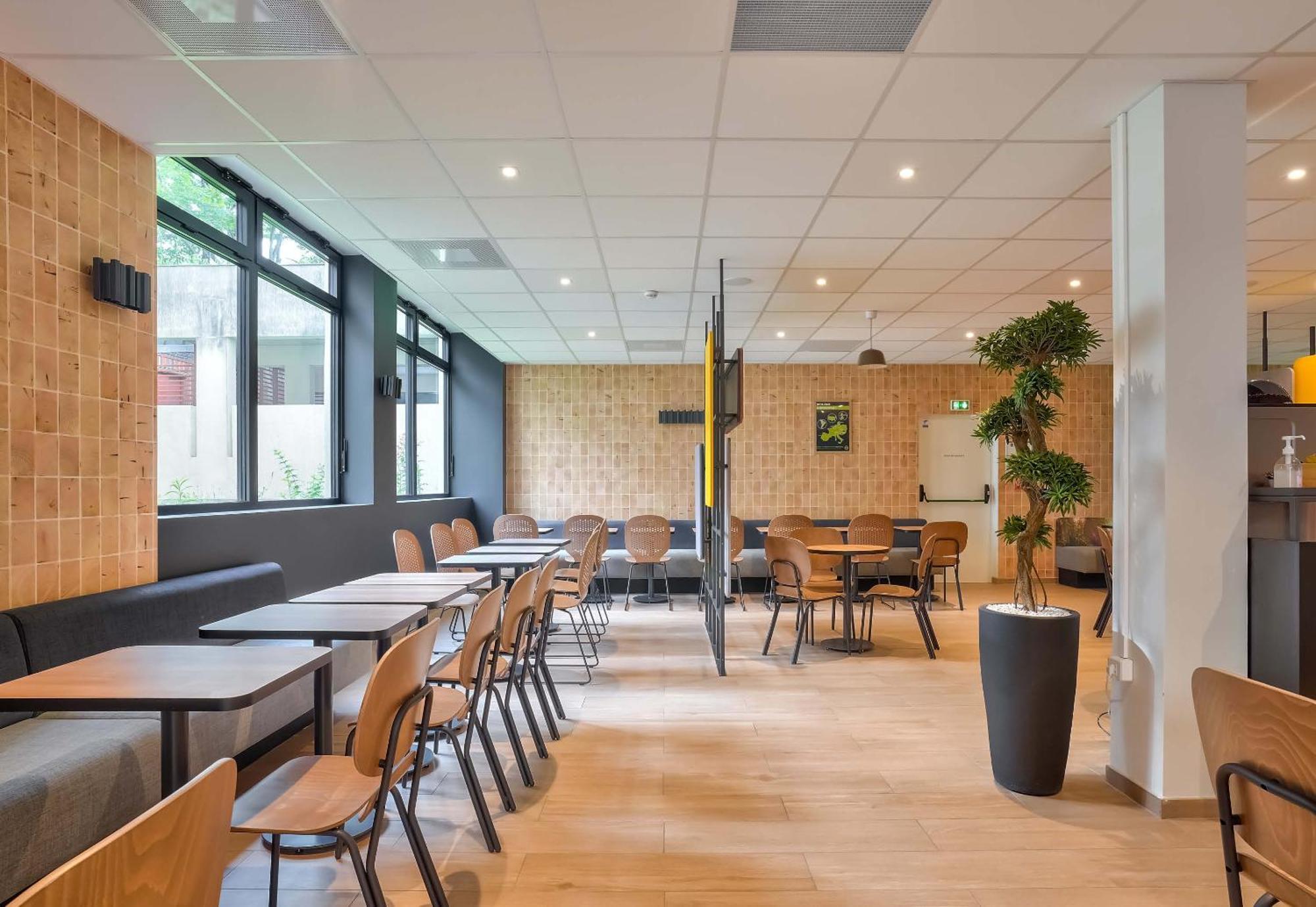 B&B Hotel Paris Porte D'Orleans Montrouge Eksteriør billede